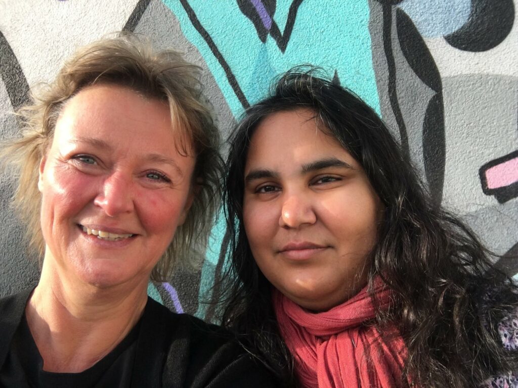 Rebekka og Eva Hjertevenner
